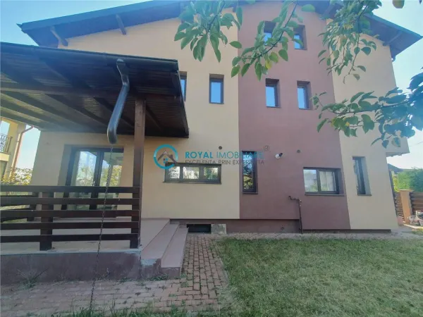 Casă 7 camere Ploiești - poza 1