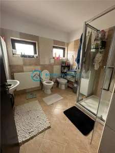 Royal Imobiliare - Vanzare Casa in zona Baicoi - foto 15