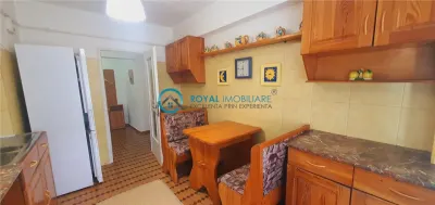 Royal Imobiliare-Vanzare Apartament 3 Camere Zona Ultracentrala - foto 11