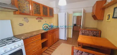 Royal Imobiliare-Vanzare Apartament 3 Camere Zona Ultracentrala - foto 9