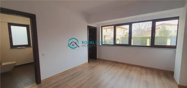 Apartament 3 camere Ploiești - poza 4