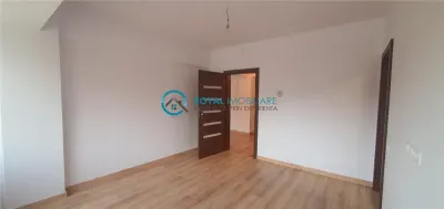 Royal Imobiliare-Vanzare Apartament 3 Camere Zona Albert - foto 5