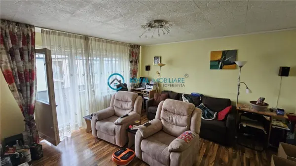 Apartament 3 camere Ploiești - poza 2