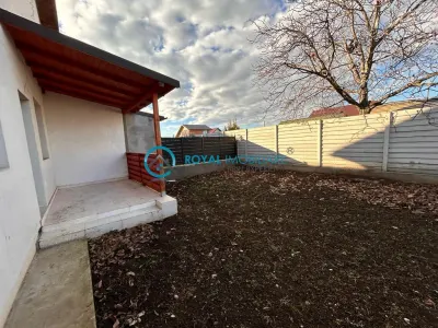 Royal Imobiliare-Vanzare Casa Zona Strejnicu - foto 3