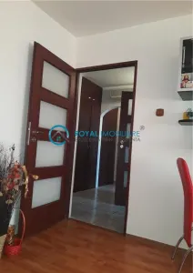 Royal Imobiliare  -Inchiriere apartament 2 camere zona Democratiei - foto 3