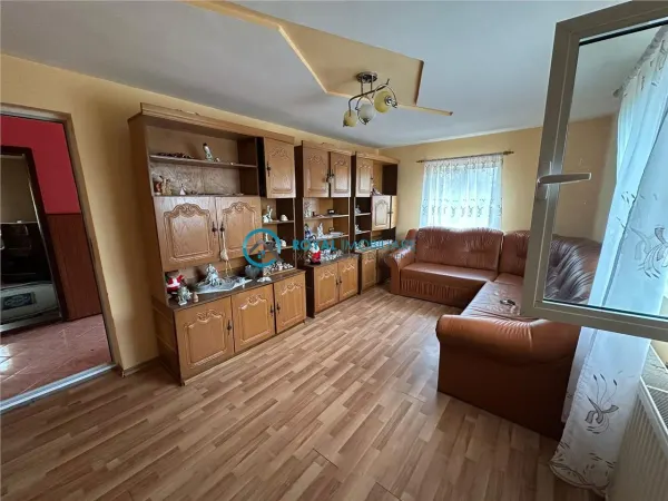 Casă 4 camere Nedelea - poza 2