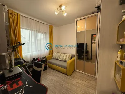 Royal Imobiliare-Vanzare Vila Zona Paulesti - foto 6