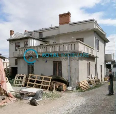 Casă 8 camere Ploiești - poza 1