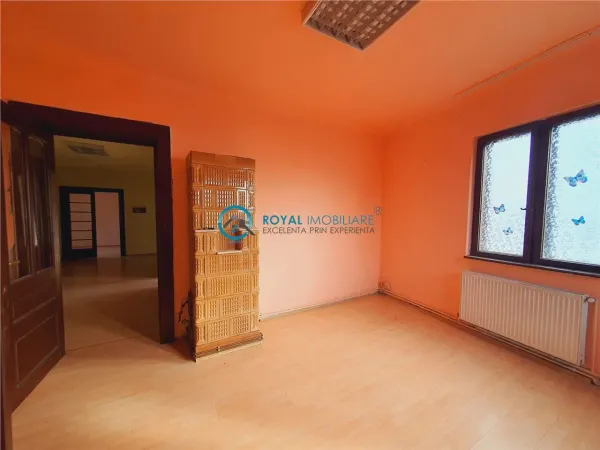Casă 8 camere Ploiești - poza 15