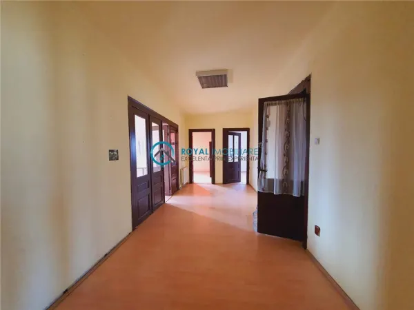 Casă 8 camere Ploiești - poza 19