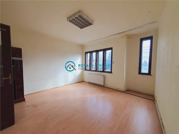 Casă 8 camere Ploiești - poza 3