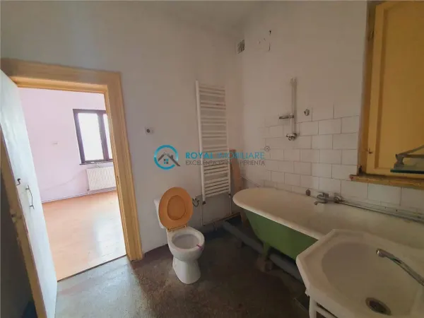 Casă 8 camere Ploiești - poza 24