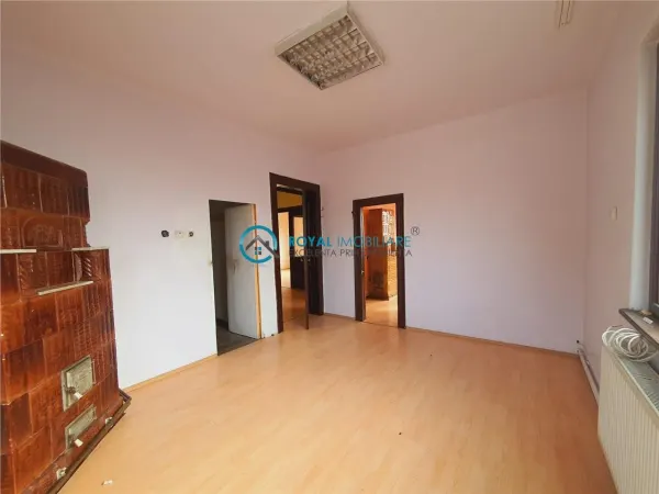 Casă 8 camere Ploiești - poza 10