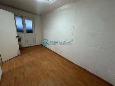 Royal Imobiliare - vanzare apartament 2 camere zona Mihai Bravu - foto 4