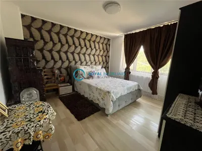 Royal Imobiliare-Vanzare Vila Zona Romanesti - foto 11