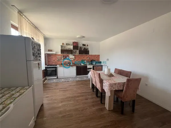 Casă 5 camere Romanesti - poza 15