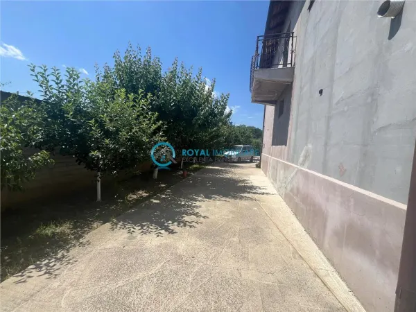 Casă 5 camere Romanesti - poza 4
