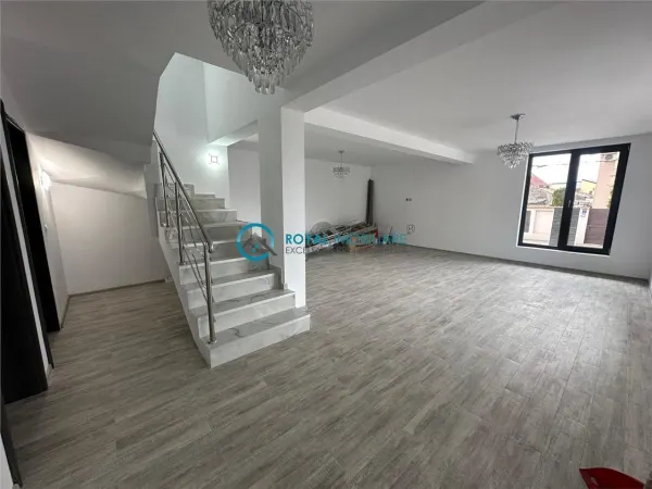Casă 6 camere Ploiești - poza 1