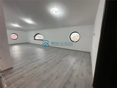 Royal Imobiliare - Vanzare casa in zona Traian - foto 11
