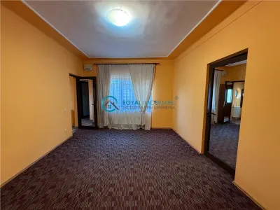 Royal Imobiliare - Inchiriere casa zona Ultracentral - foto 12