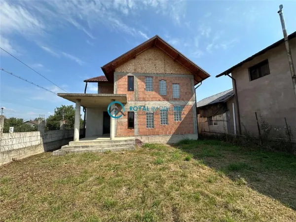 Casă 4 camere Iordacheanu - poza 1