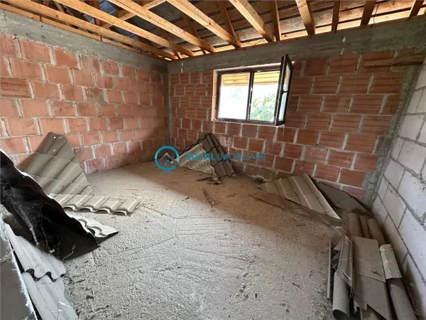 Casă 4 camere Iordacheanu - poza 8