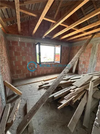 Casă 4 camere Iordacheanu - poza 10