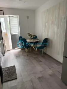 Royal Imobiliare - Vanzare apartament 2 camere zona B-dul Bucuresti - foto 4