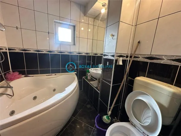 Apartament 3 camere Ploiești - poza 13