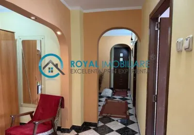 Royal Imobiliare - Vanzare apartament 4 camere zona 9 Mai - foto 12