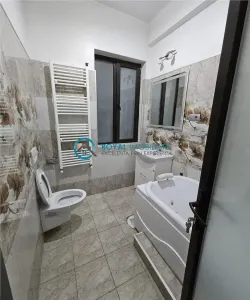 Royal Imobiliare - Inchiriere apartament 4 camere in zona Ultracentral - foto 14