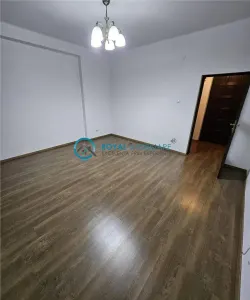 Royal Imobiliare - Inchiriere apartament 4 camere in zona Ultracentral - foto 9