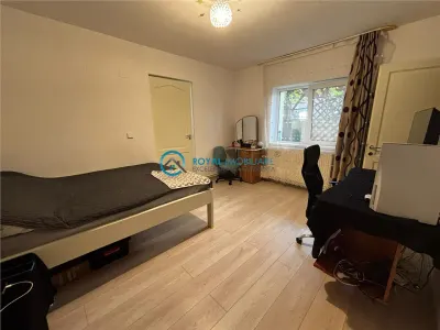 Royal Imobiliare - Vanzare Casa Zona Lupeni - foto 5