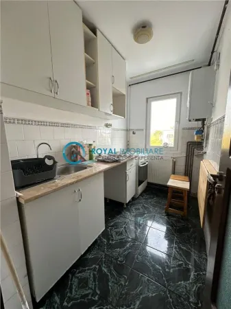Apartament 3 camere Ploiești - poza 6