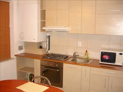 ROYAL IMOBILIARE - Vanzare vila zona Nord - foto 10