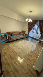 Royal Imobiliare - Vanzare apartament 3 camere Zona Ultracentral - Ploiesti