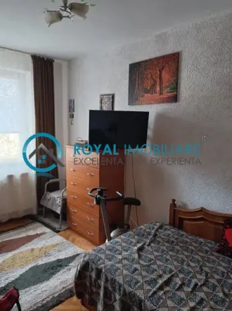 Apartament 3 camere Ploiești - poza 2