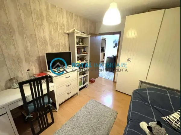 Apartament 4 camere Ploiești - poza 5