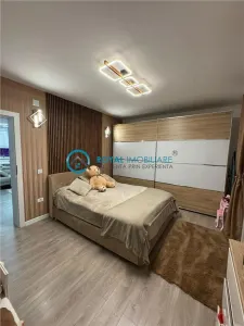 Royal Imobiliare - Vanzare apartament 3 camere zona Albert - foto 3