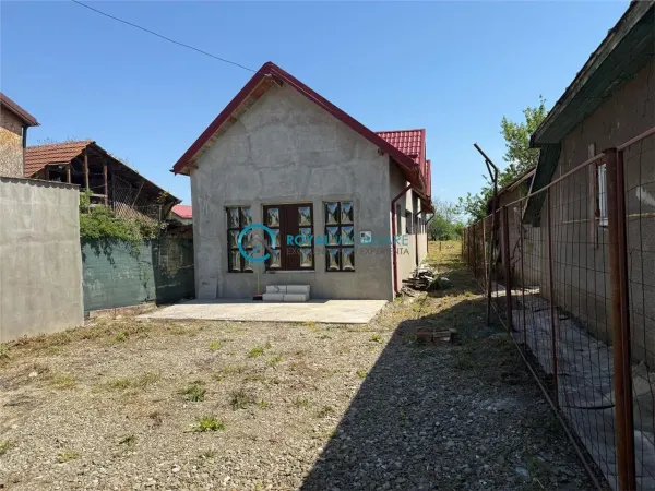 Casă 4 camere Barcanesti - poza 1