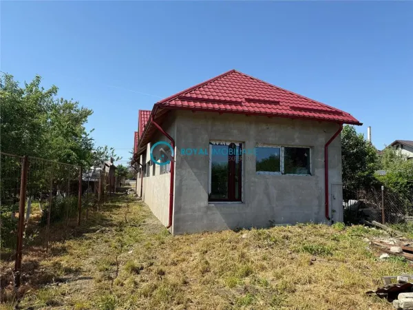Casă 4 camere Barcanesti - poza 3