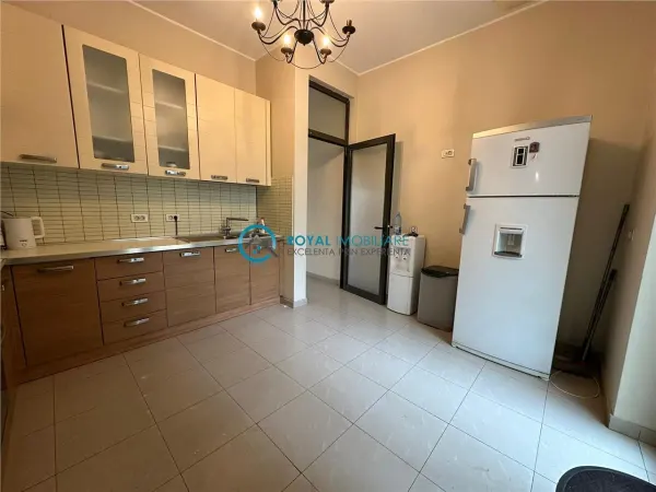 Casă 6 camere Ploiești - poza 17
