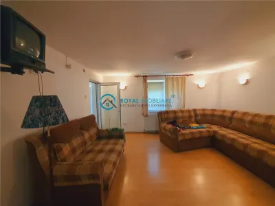Royal Imobiliare - Vanzare casa zona Campina - foto 3
