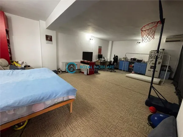 Casă 12 camere Ploiești - poza 18