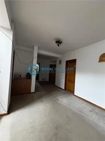 Casă 12 camere Ploiești - poza 23