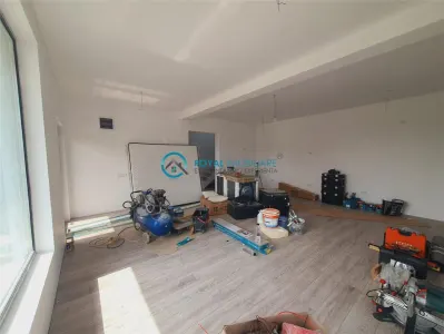 Royal Imobiliare - Vanzare vila zona Paulesti - foto 3