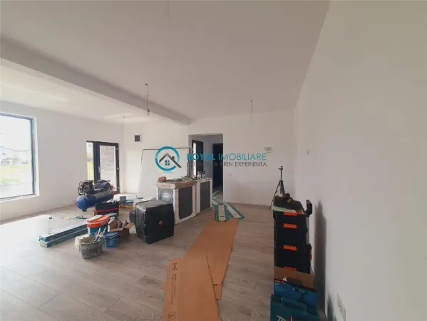 Casă 4 camere Păulești - poza 4