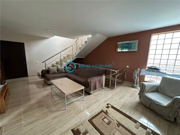 Casă 8 camere Lipanesti - poza 3