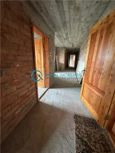 Royal Imobiliare - Vanzare vila zona Lipanesti - foto 21