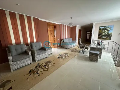 Royal Imobiliare - Vanzare vila zona Lipanesti - foto 6